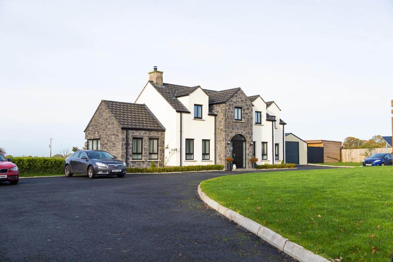 Boutique Country House B + B Crumlin  Extérieur photo