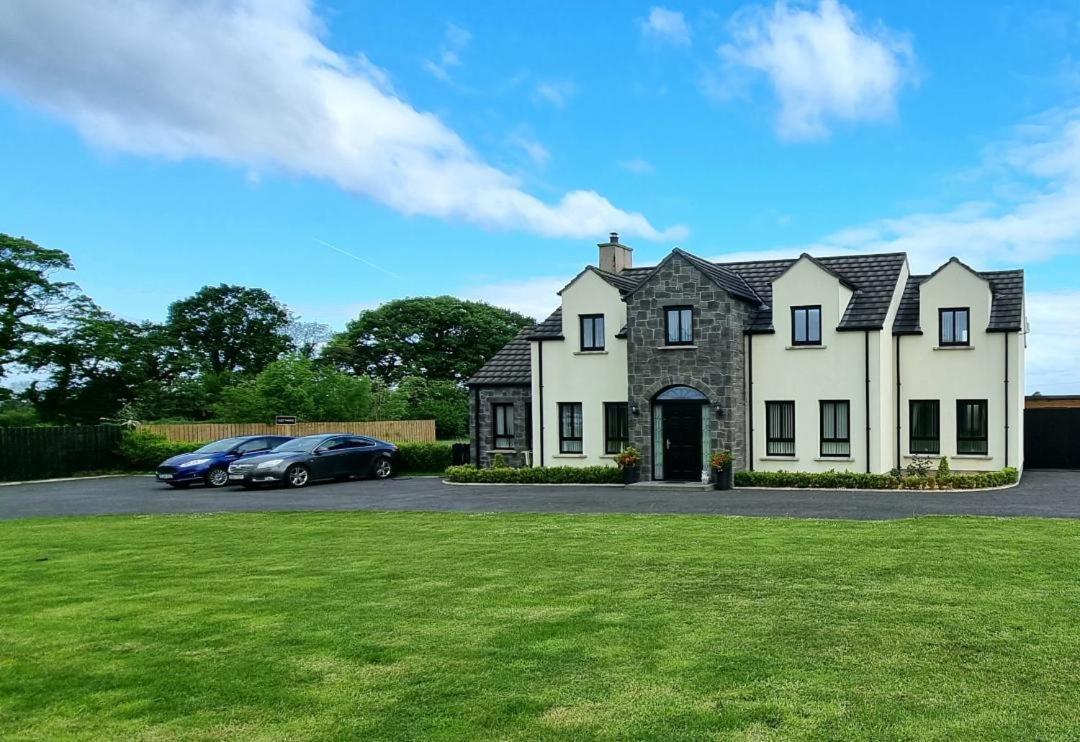 Boutique Country House B + B Crumlin  Extérieur photo